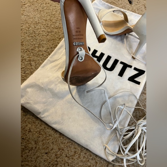 Schutz white leather heeled sandals with lace up straps - Picture 9 of 10